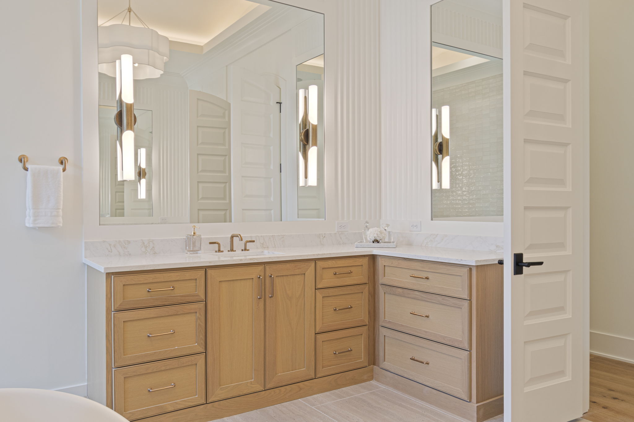 CHARLOTTE – AVAILABLE (Homesite #34)