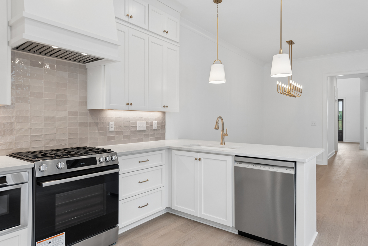 Web_17 LILY TOWNHOME – AVAILABLE (Homesite #64)