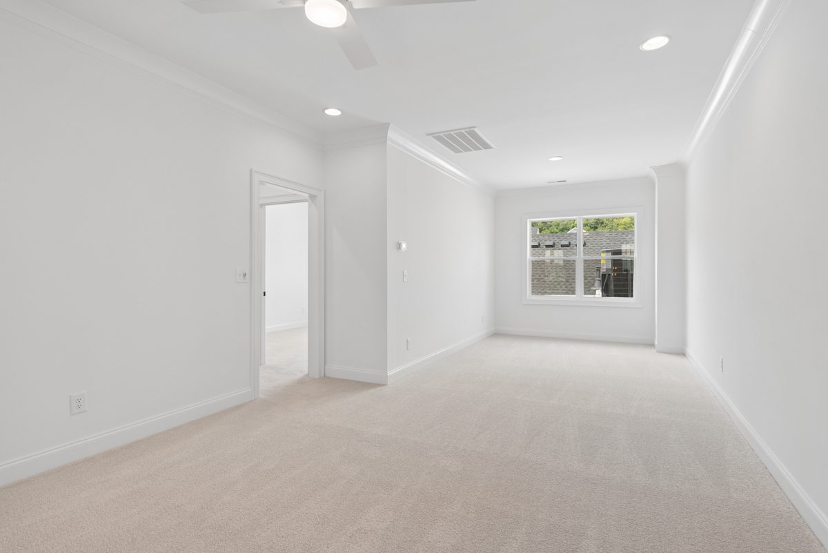 Web_31 LILY TOWNHOME – AVAILABLE (Homesite #64)